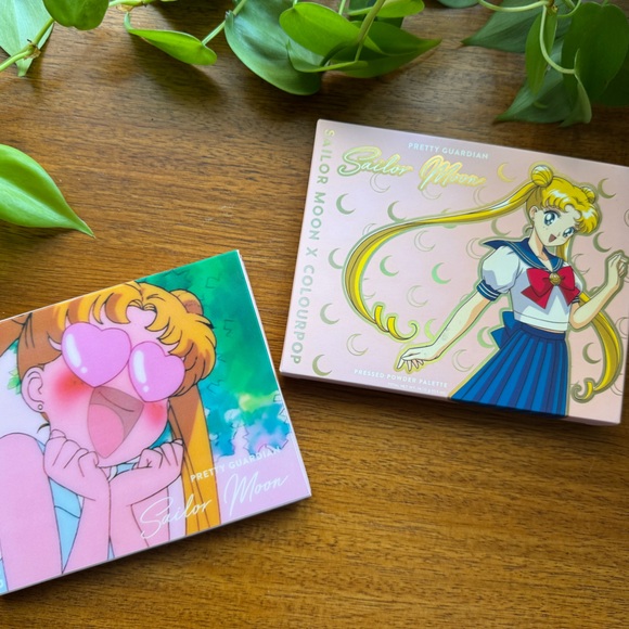 Colourpop Sailor Moon eyeshadow palette - Picture 5 of 6